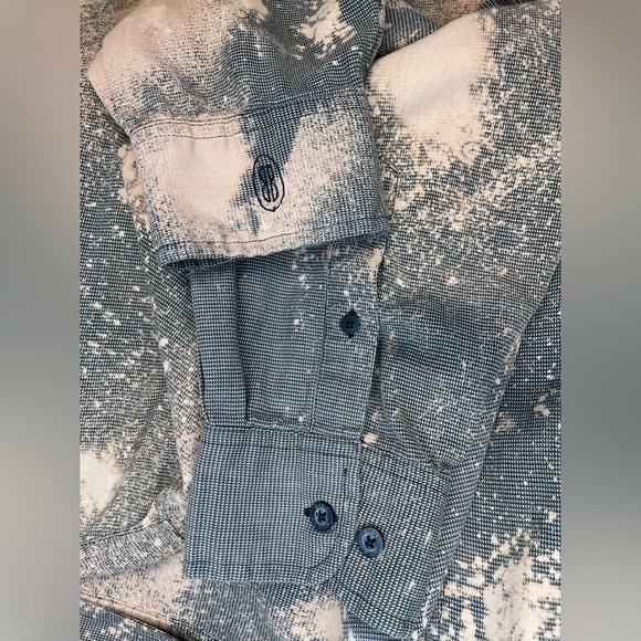 Bleach Dyed Button Down Shirt Pink Truck American Flag Patriotic Artcore - Picture 3 of 4